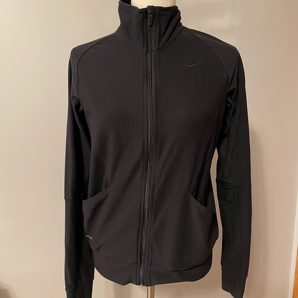 Nike Tops - Women’s Nike Zip Up